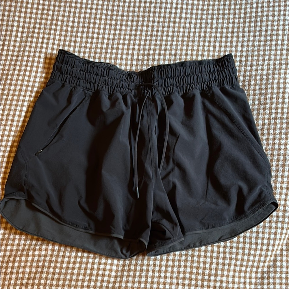 Lululemon reversible shorts